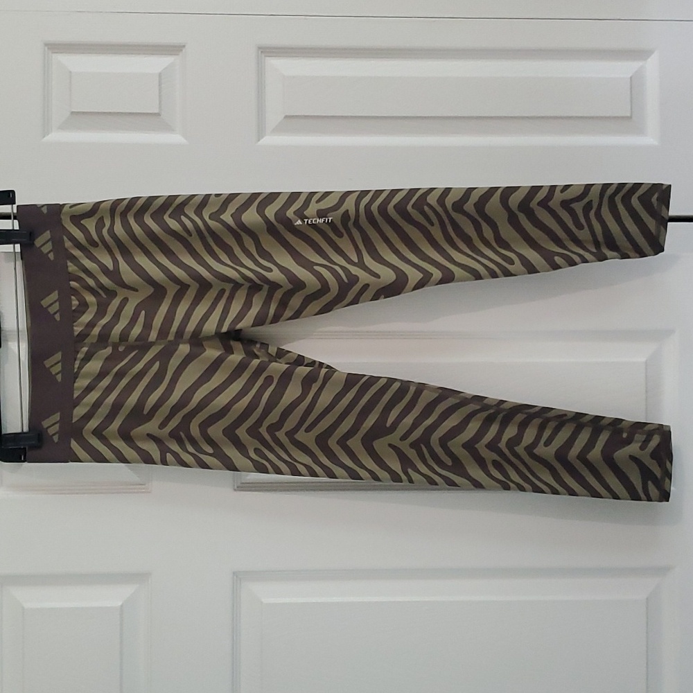 Women's Adidas workout tights